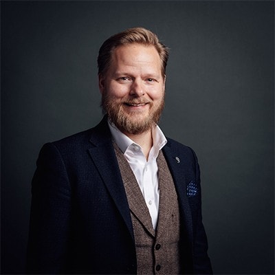 Alexander Helling