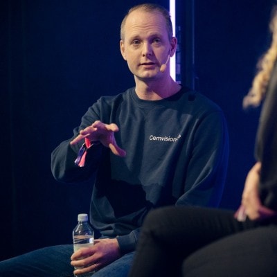 Oscar Hållén
